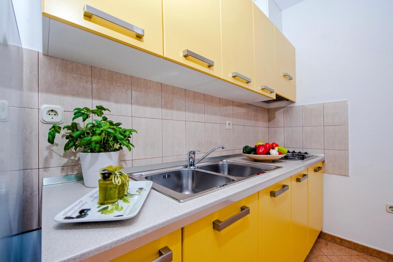 Apartments Bella B Rovinj Eksteriør billede